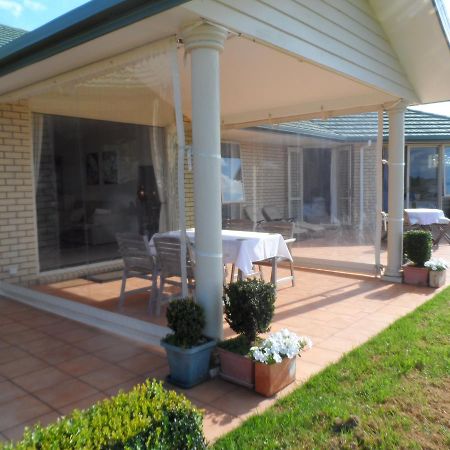 Country House B&B Waimate North Exterior photo