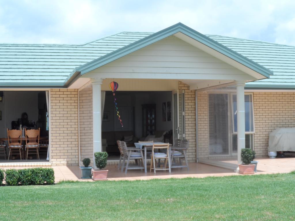 Country House B&B Waimate North Exterior photo